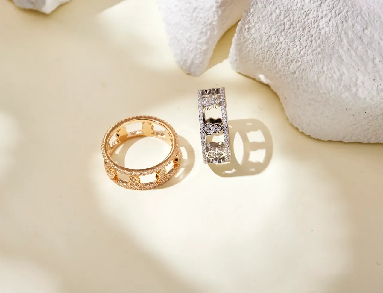 Gold-Toned Pavé-Set Openwork Heart Motif Ring 8
