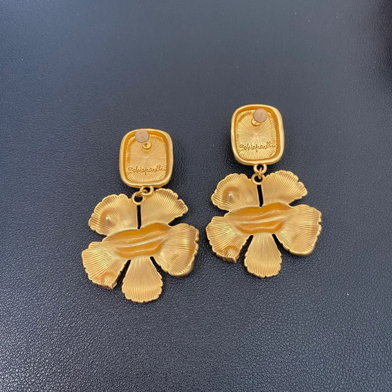 Gold Transparent Floral Drop Faceted Crystal Accents Earrings 3