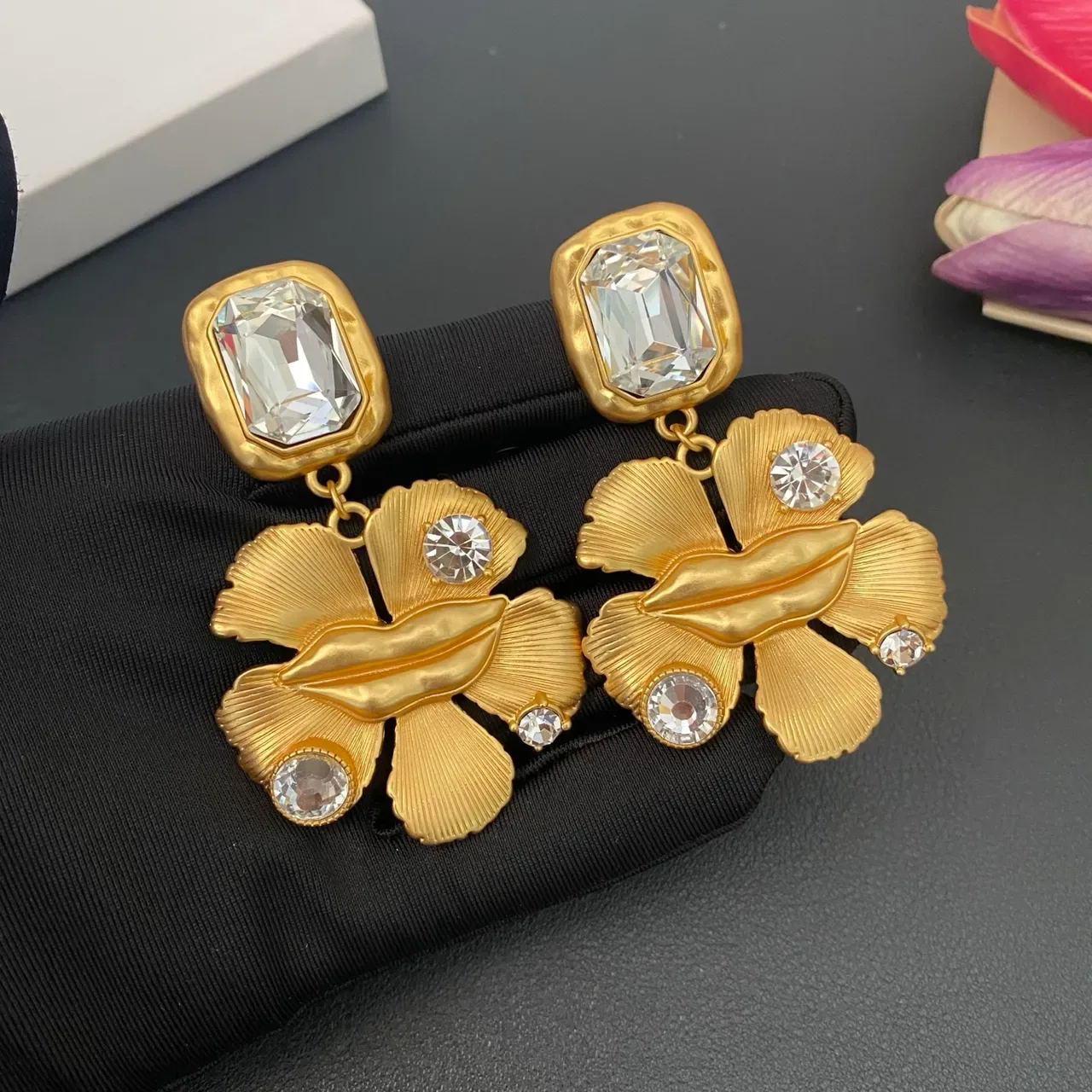 Gold Transparent Floral Drop Faceted Crystal Accents Earrings 9