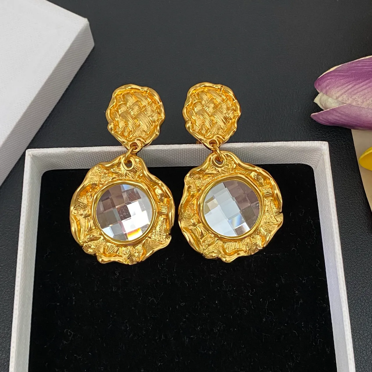 Gold Transparent Textured Metal Faceted Crystal Centerpiece Earrings 8