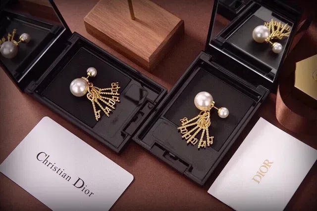 Gold White Pearl Stud Key Charms Earrings 2