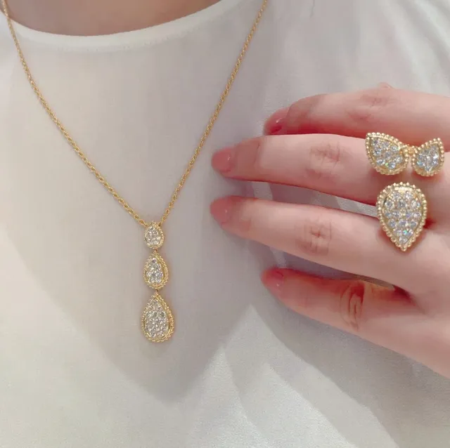 Gold White Three-Tiered Teardrop Pendant Pavé-Set Stones Necklace 9