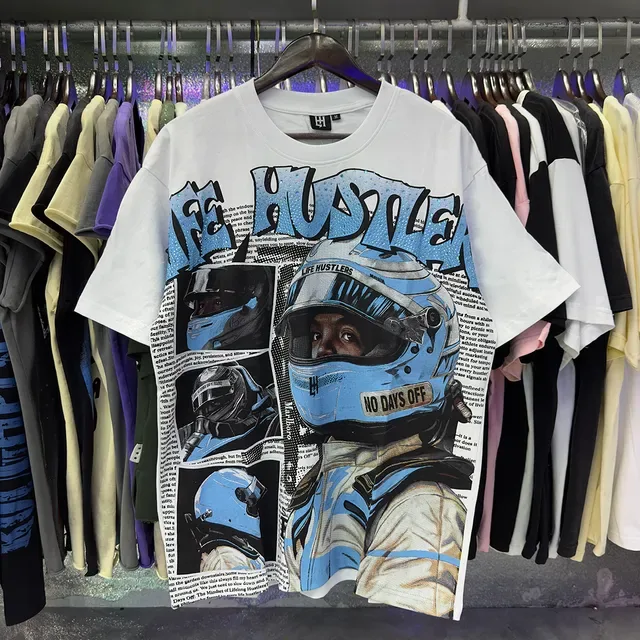 Graphic-Print Racing Helmet Motif T-Shirt 8