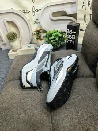Gray and Black Sculpted Midsole Lifestyle Sneakers 6