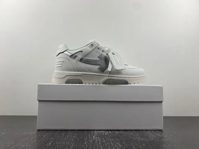 Gray and Silver Arrow Logo Lifestyle Sneakers 3