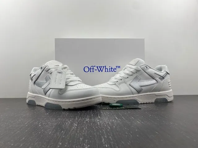 Gray and Silver Arrow Logo Lifestyle Sneakers 6
