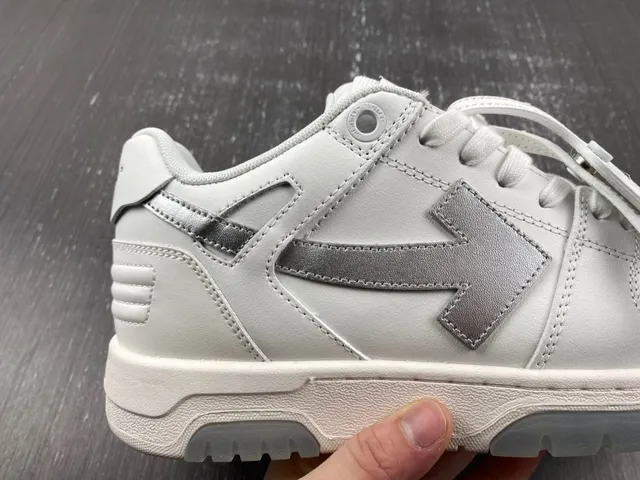 Gray and Silver Arrow Logo Lifestyle Sneakers 15