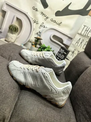 Gray Beige Textured Suede-Like Upper Sculpted Wave-Pattern Overlays Sneakers 7