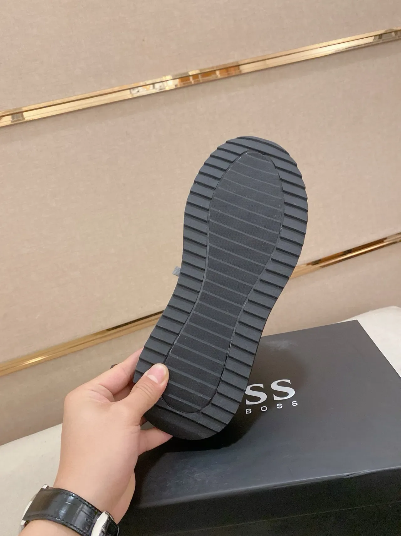 Gray Black Knit Upper Ribbed Texture Sneakers 3