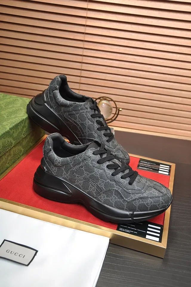 Gray Textured Upper Chunky Sole Lifestyle Sneaker 5