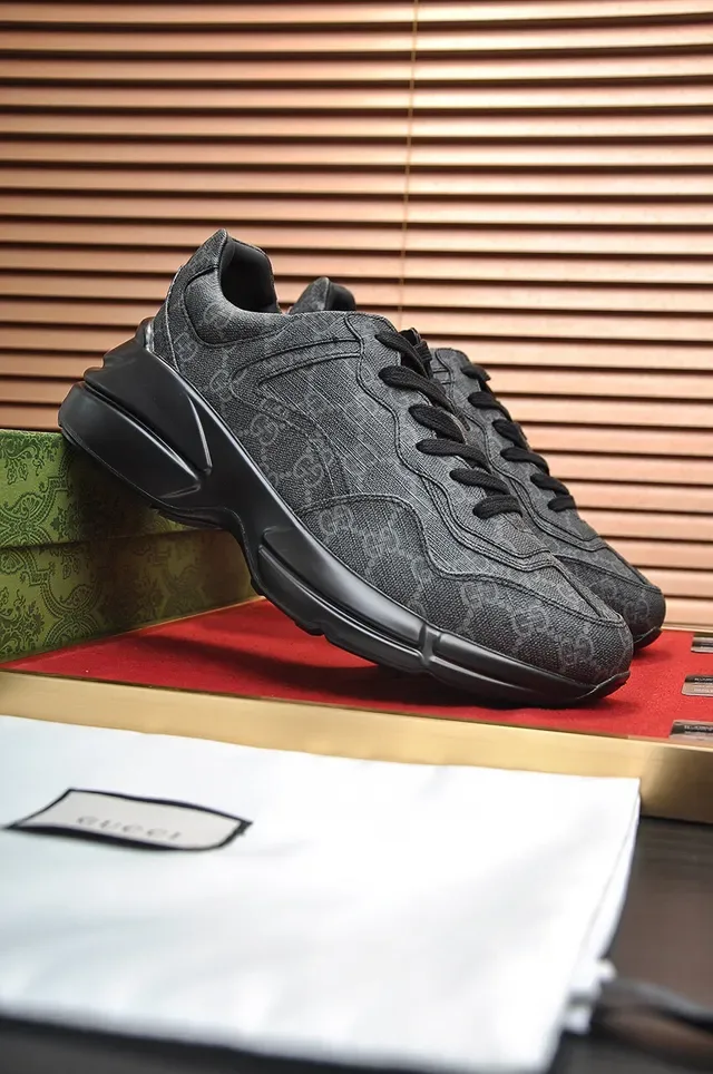 Gray Textured Upper Chunky Sole Lifestyle Sneaker 8