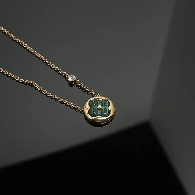 Green Gold Circular Malachite Flower Pendant Single Crystal Accent On Chain Necklace 4