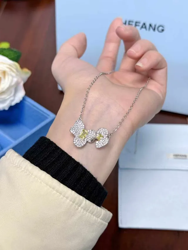 HEFANG Floral Pavé Yellow Gemstone Necklace 5