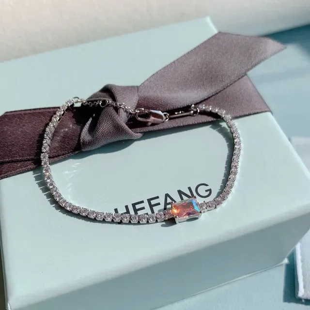 HEFANG Pavé Crystal Iridescent Center Stone Bracelet 7