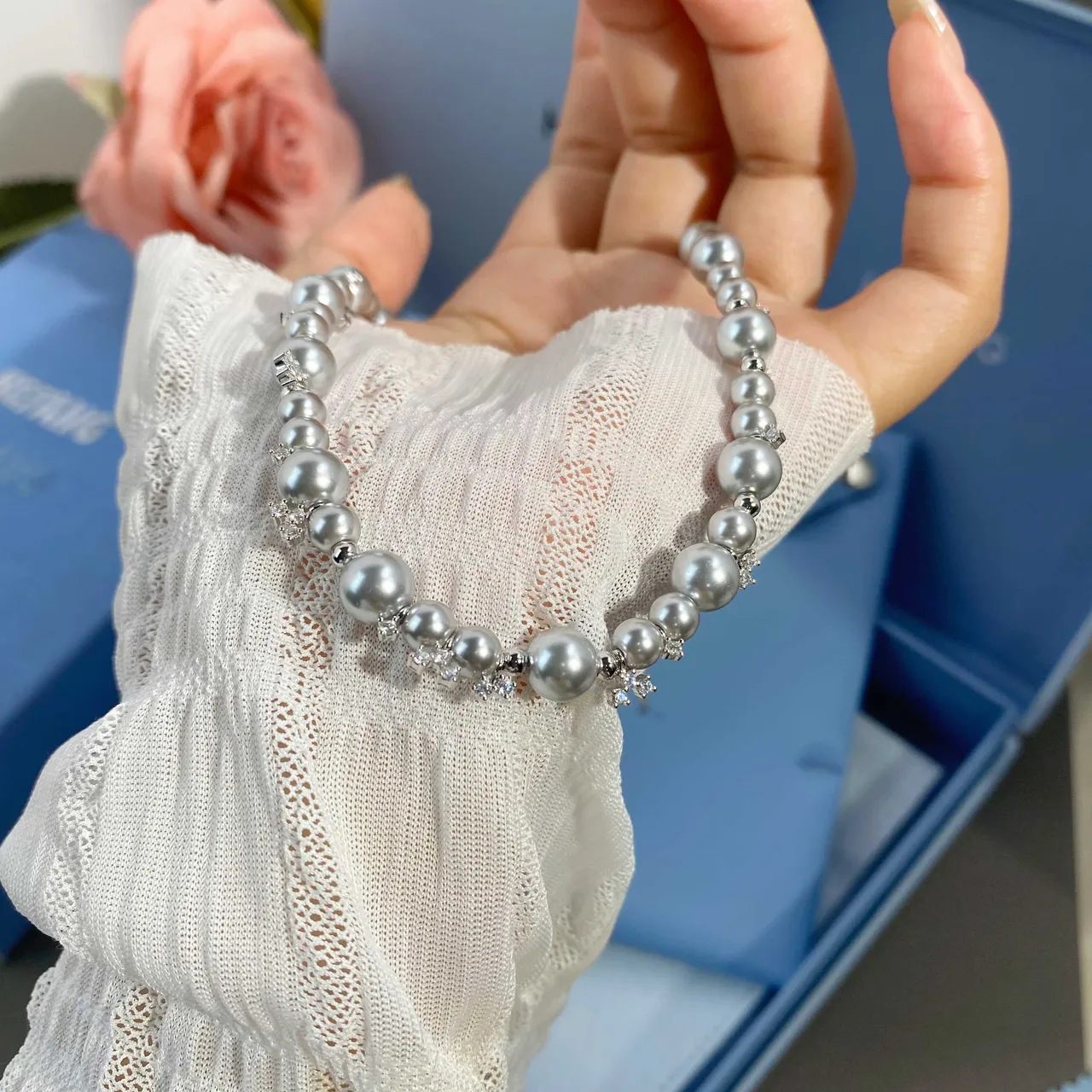 HEFANG Pearl and Crystal Accent Necklace 6