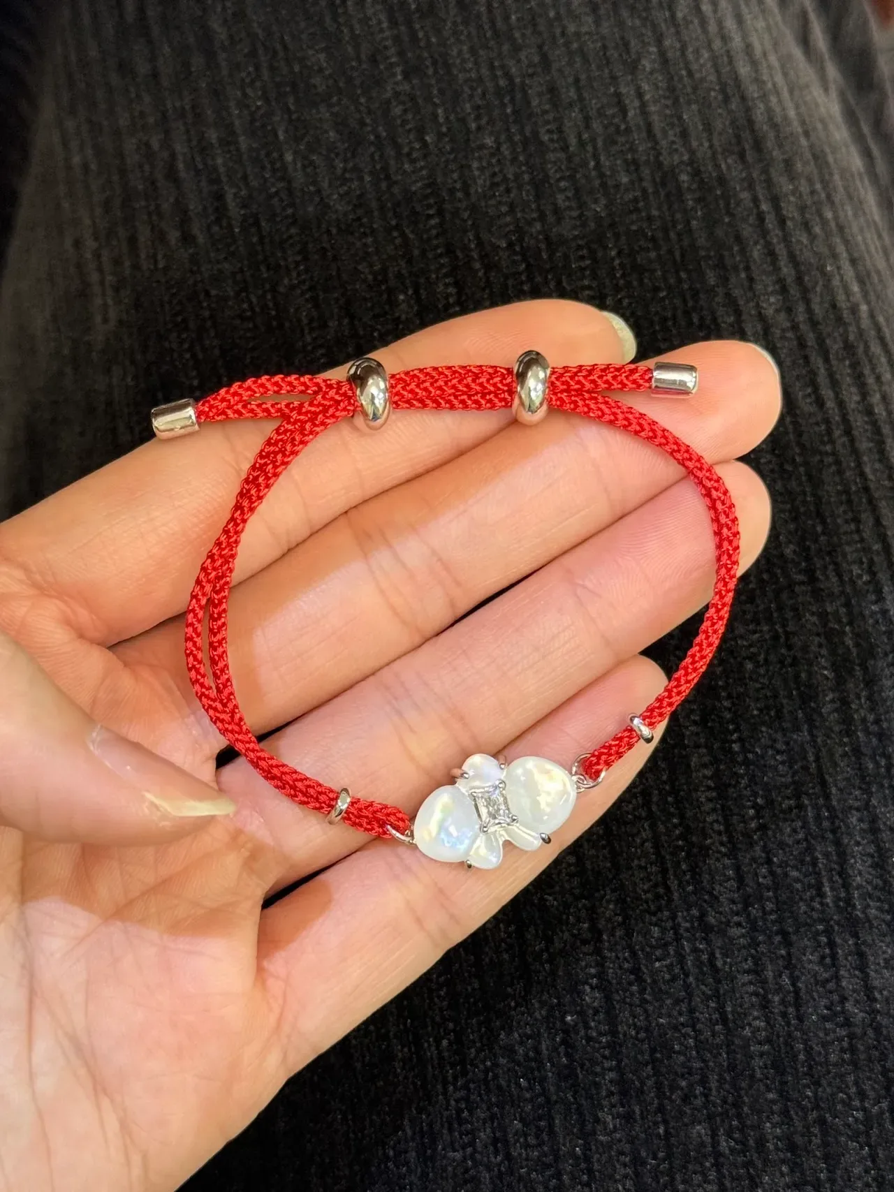 HEFANG Red Braided Cord Pearl and Crystal Floral Motif Bracelet 8