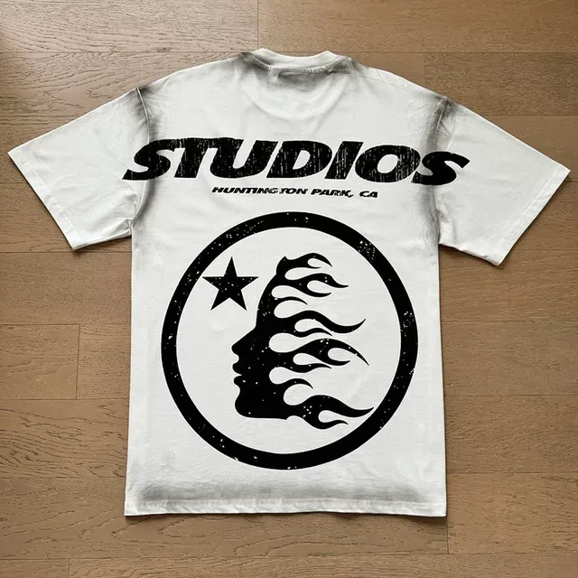 HOUSTAR White Black Graphic-Print Flame Motif T-Shirt 5