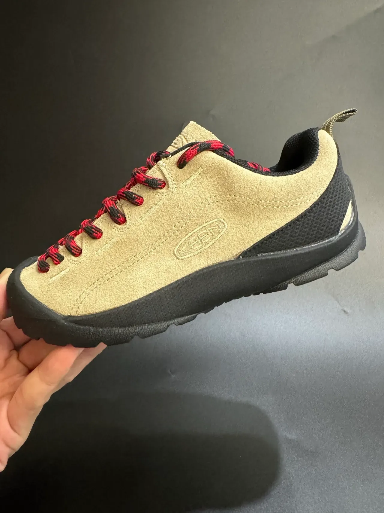 Keen Beige Black Suede Upper Rubber Toe Cap Lifestyle Sneakers 3