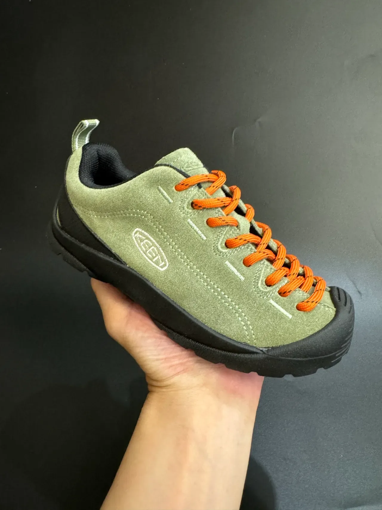 Keen Beige Black Suede Upper Rubber Toe Cap Lifestyle Sneakers 9
