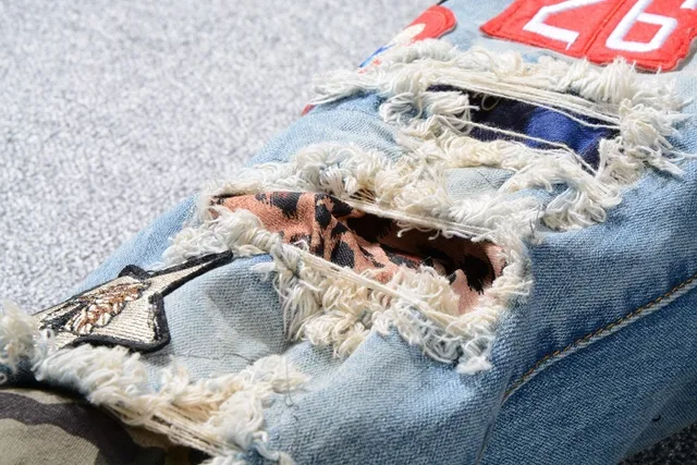 Light Wash Blue Distressed Patchwork Paint-Splattered Slim-Fit Jeans 14