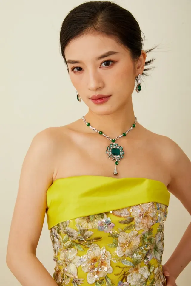 Lime Green Satin-Banded Floral Embroidered Sequin Dress 3