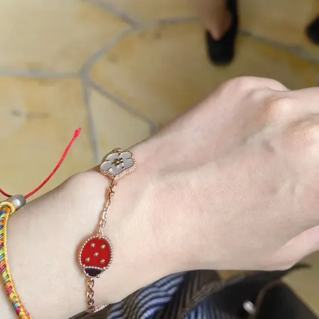 Lucky Spring Red Gold Chain Enamel And Mother-of-Pearl Charms Bracelet 3