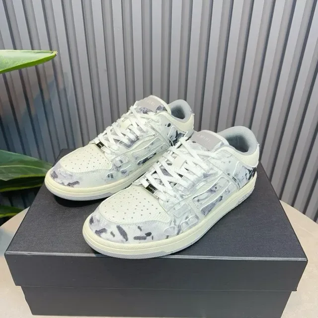 Marbled Print Layered Panel Low-Top Lifestyle Sneakers 6