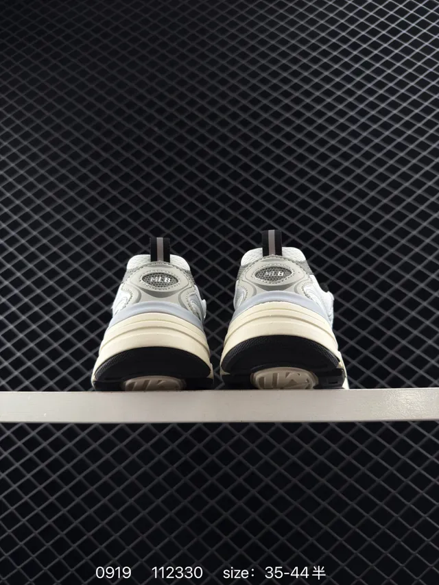 MLB Chunky Liner Gray and Black Chunky Sneakers 4