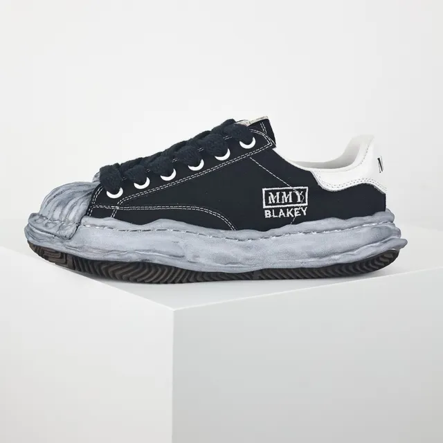 MMY BLAKEY Deconstructed Canvas Sneaker 9