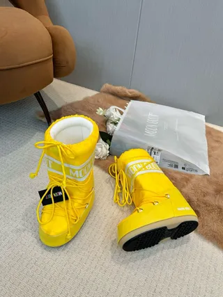 Moon Boot Classic Yellow Insulated Snow Boots 4