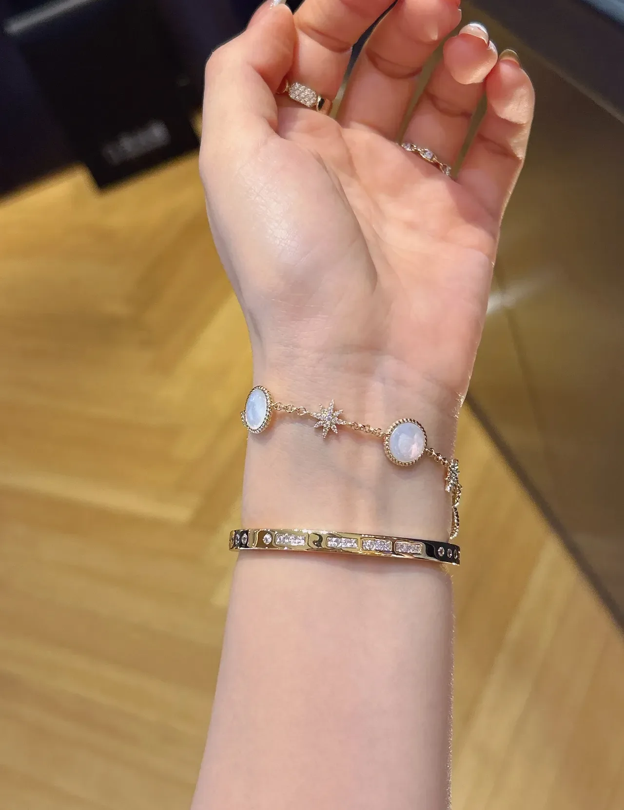 Navy Gold Chain Dual Oval White Cabochons Bracelet 3