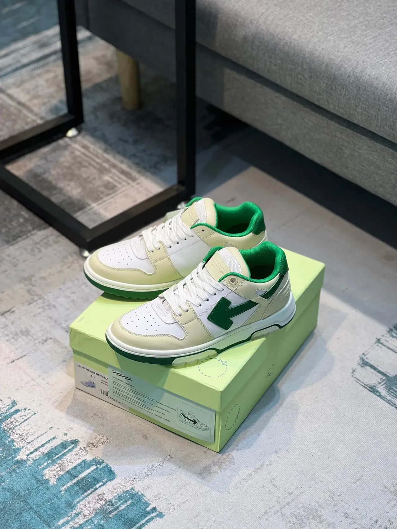 Off-White Cream and Green Arrow Logo Lifestyle Sneakers 8