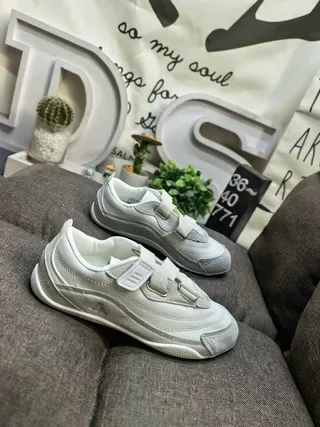 Off-White Laceless Strap Sneaker Unisex Lifestyle Sneakers 9