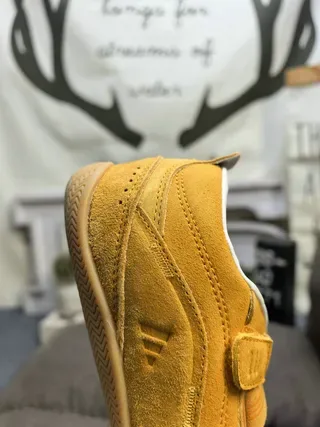 Off-White Laceless Strap Sneaker Unisex Lifestyle Sneakers 13