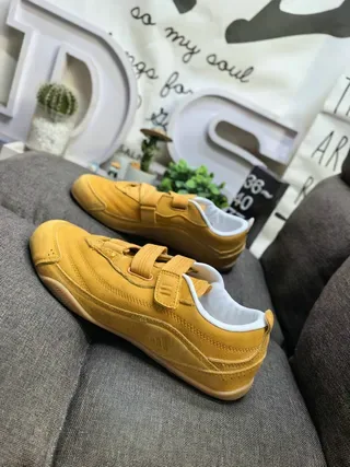 Off-White Laceless Strap Sneaker Unisex Lifestyle Sneakers 17