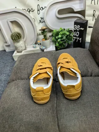 Off-White Laceless Strap Sneaker Unisex Lifestyle Sneakers 18