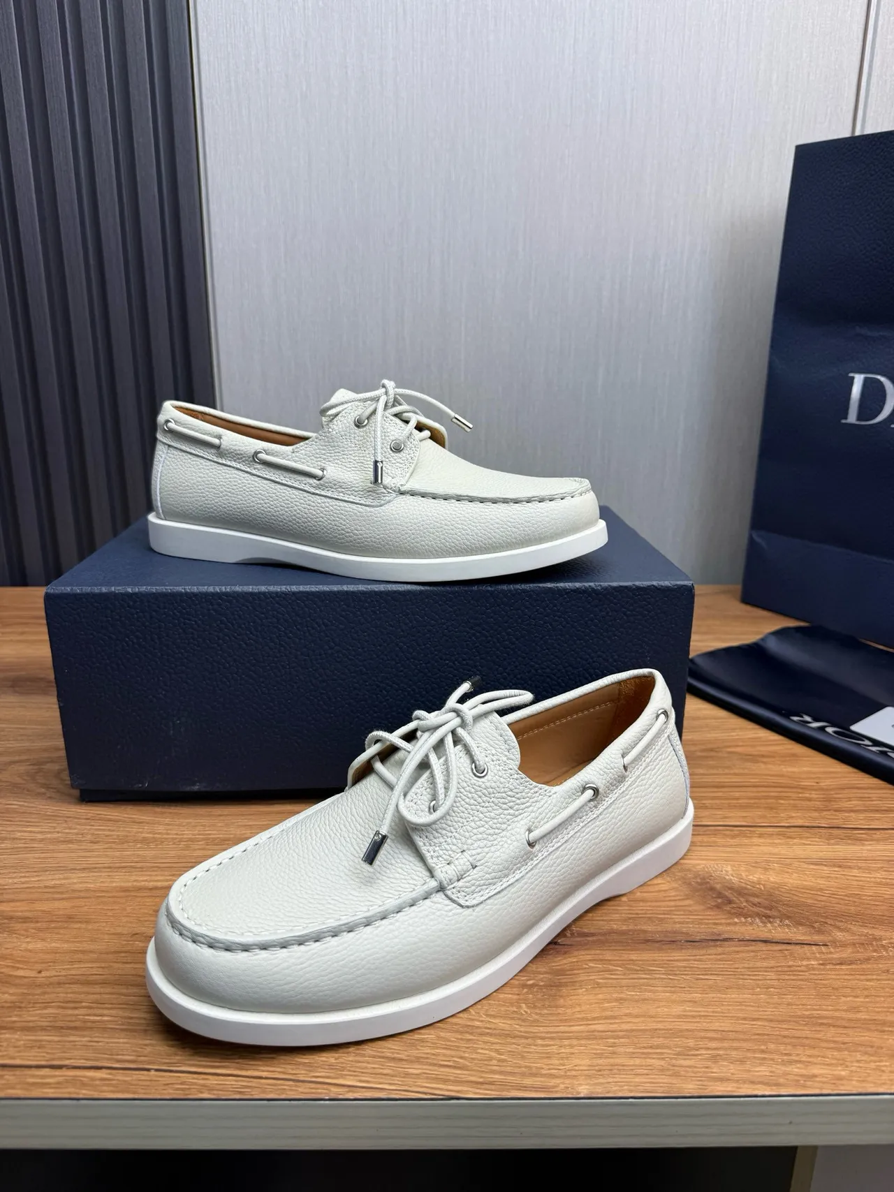 Off-White Pebbled Leather Moc-Toe Boat Shoe 4