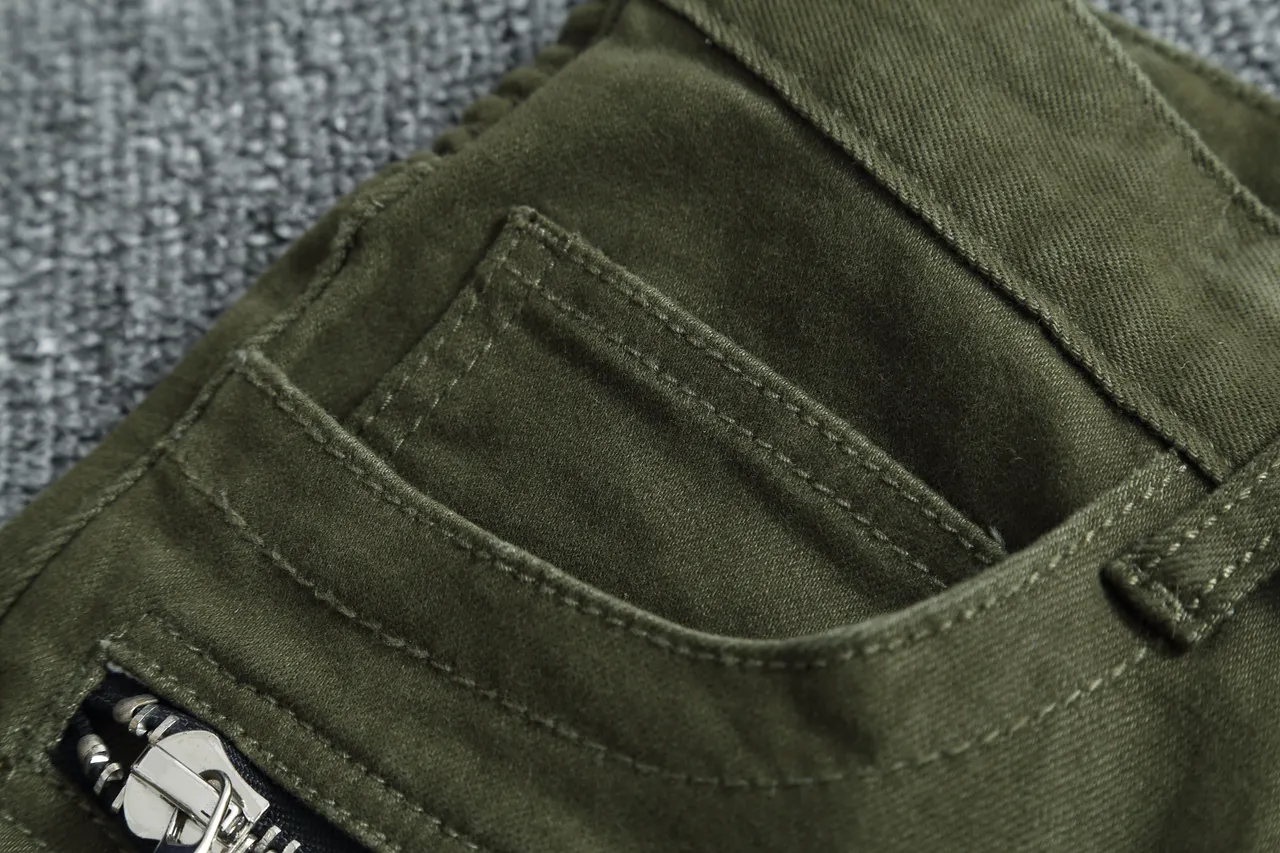 Olive Green Cargo-Style Zippered Pocket Shorts 9