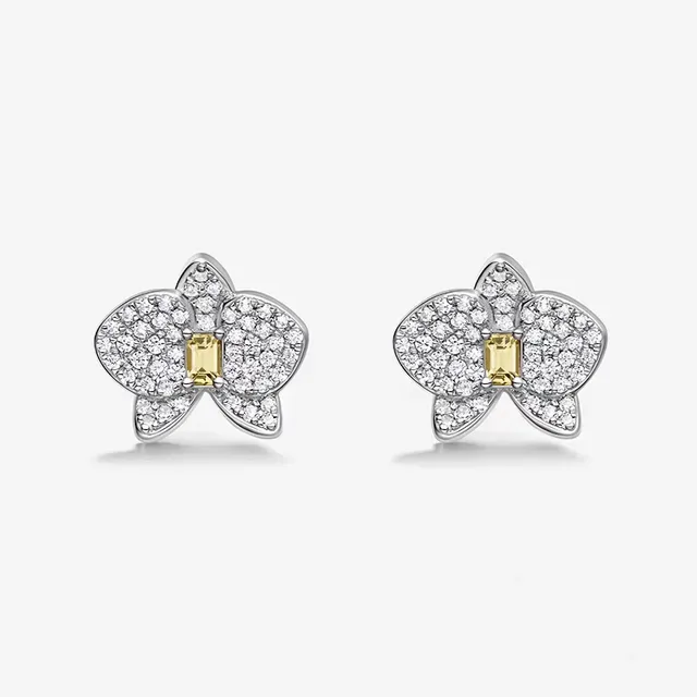 Orchid-Shaped Pavé-Set Red Gemstone Stud Earrings 6