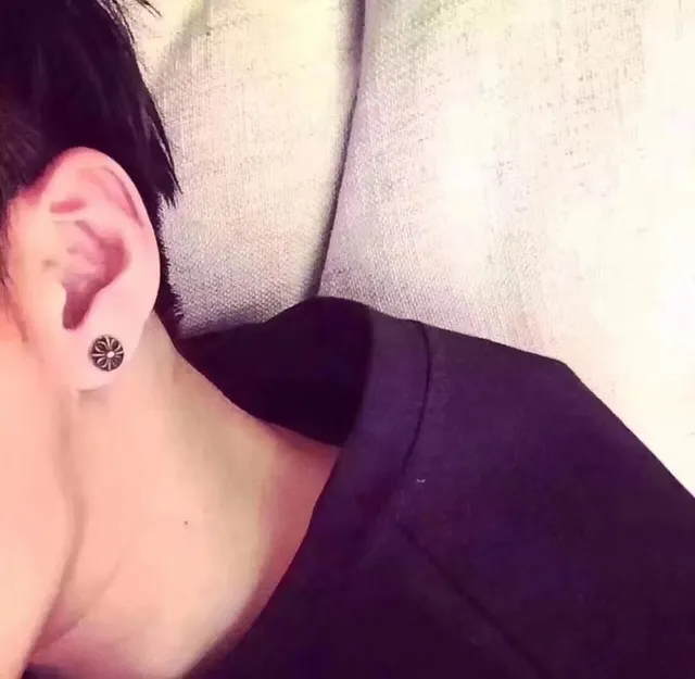 Oxidized Silver Floral Petal Stud Earrings 2