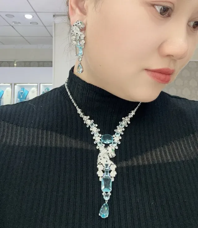 Panther-Head Pavé Aquamarine Drop Earrings 8
