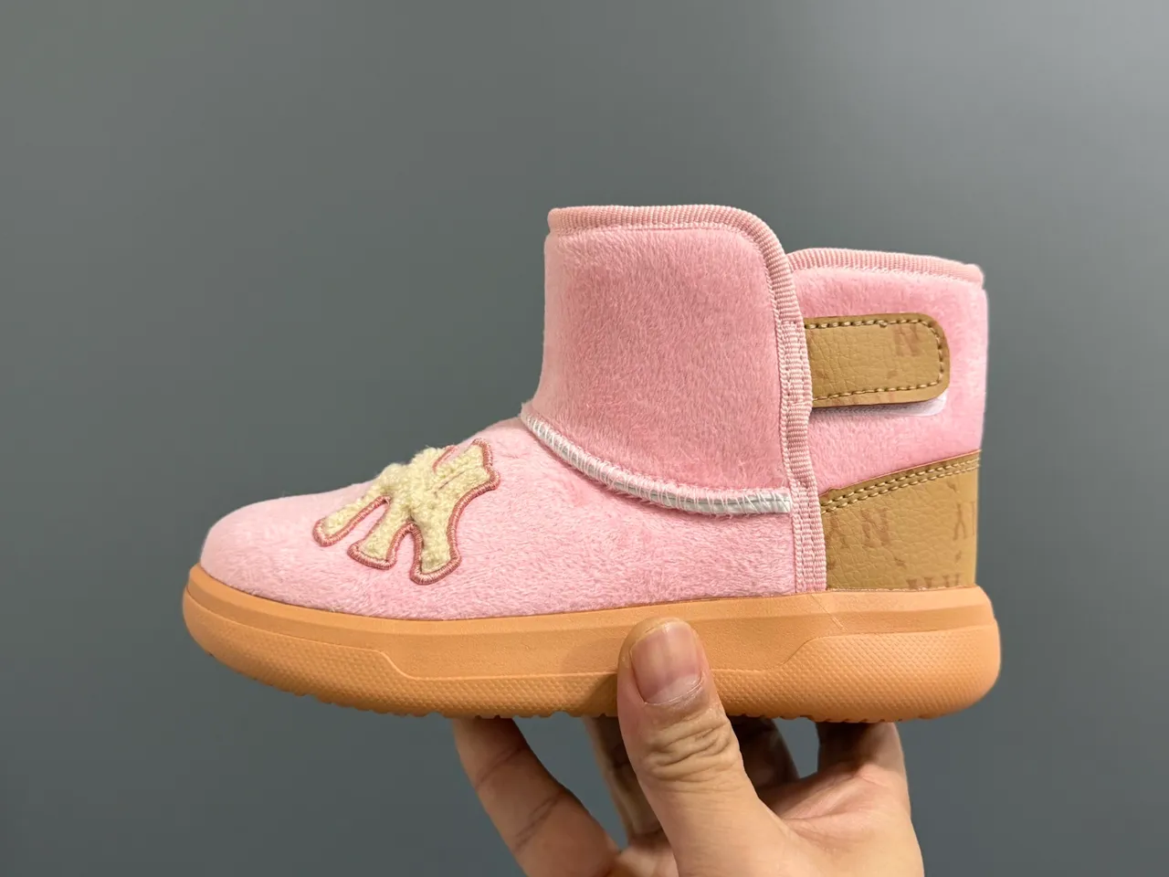 Pink Beige Plush-Lined Slip-On Snow Boots 7