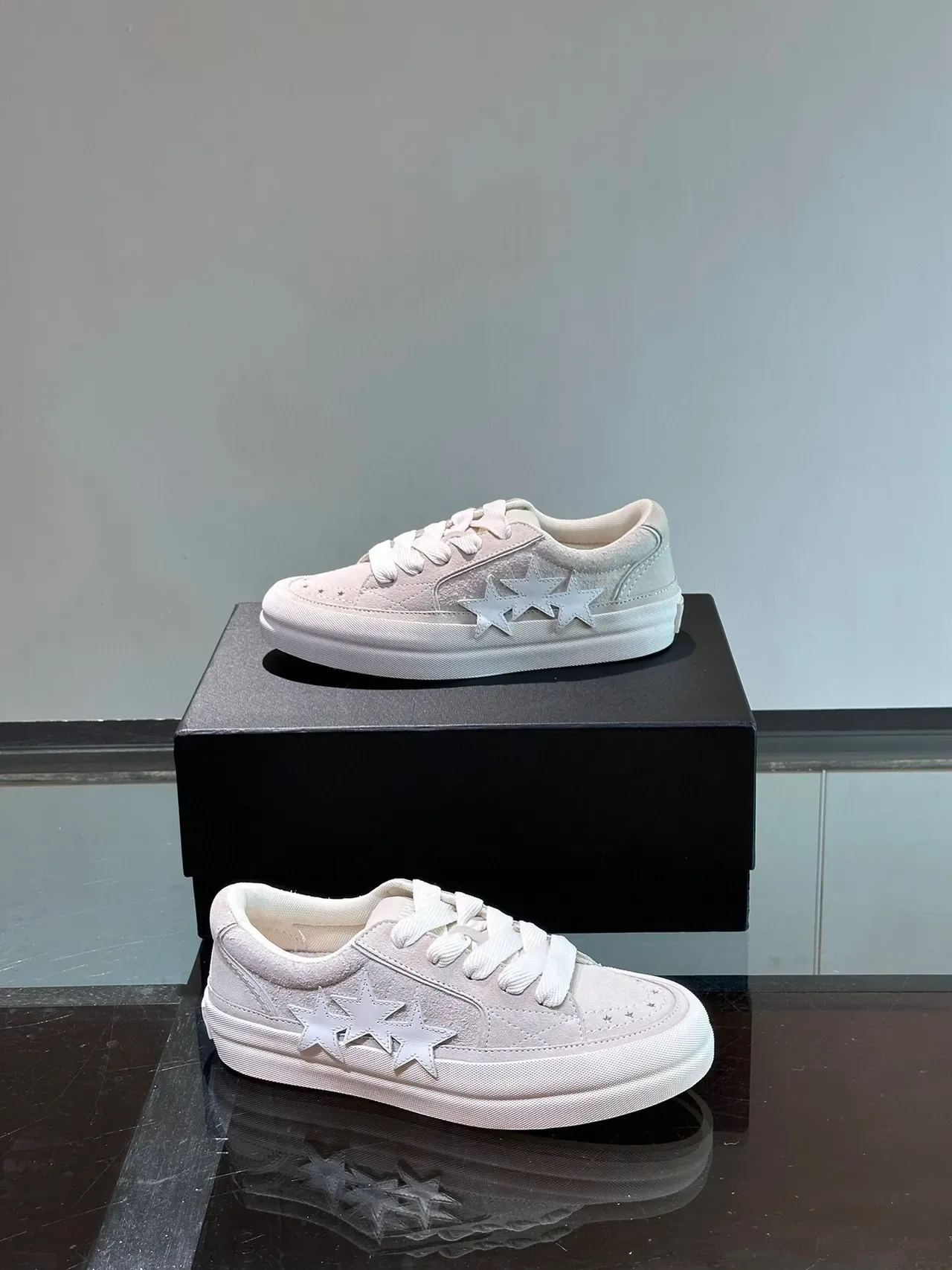 Pink Silver Low-Top Suede-Like Upper Sneakers 4