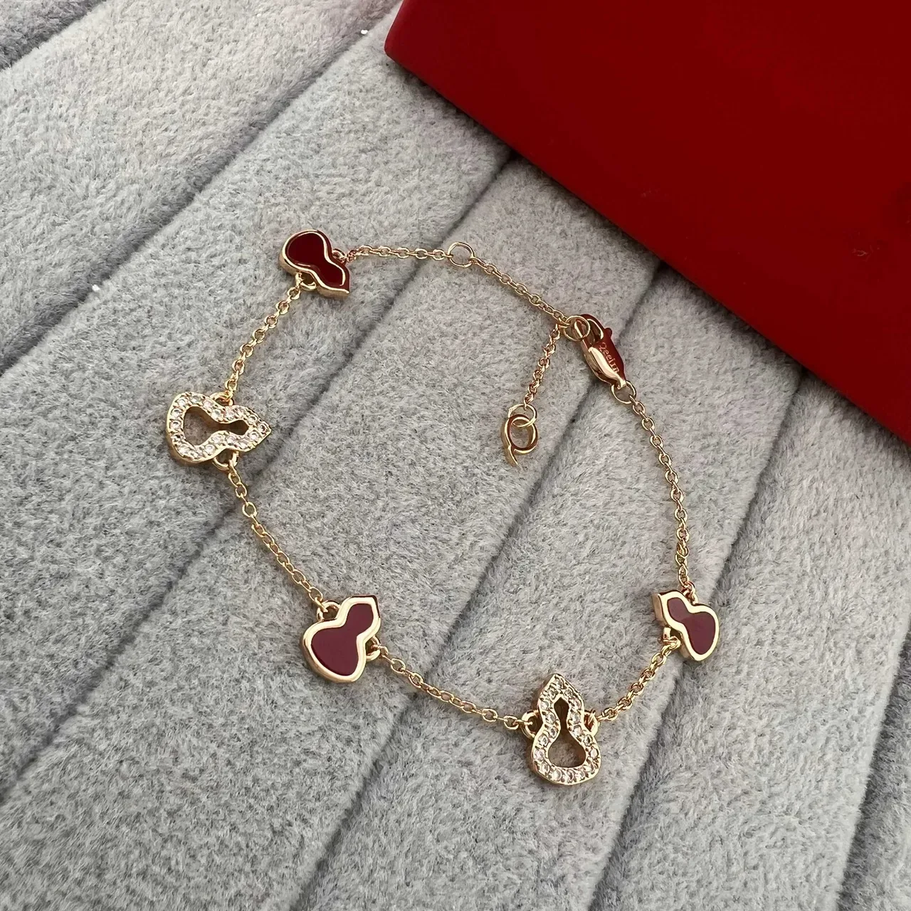 Qeelin Wulu Heart Red Enamel and Pavé Gold Chain Bracelets 3