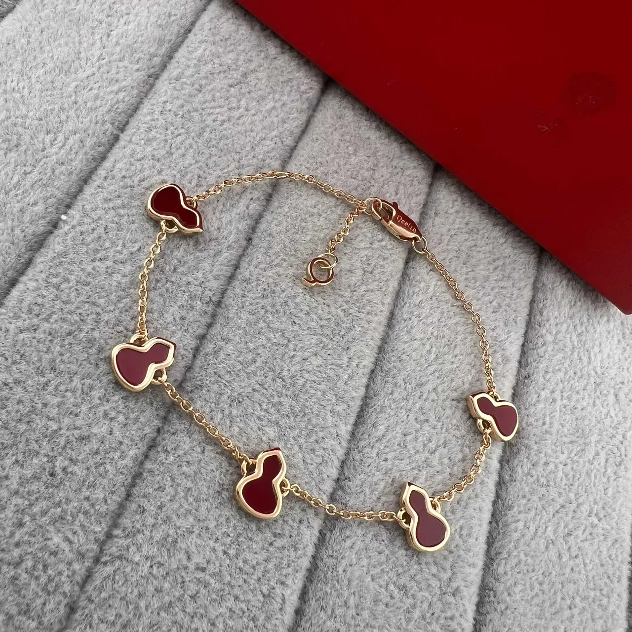 Qeelin Wulu Heart Red Enamel and Pavé Gold Chain Bracelets 5