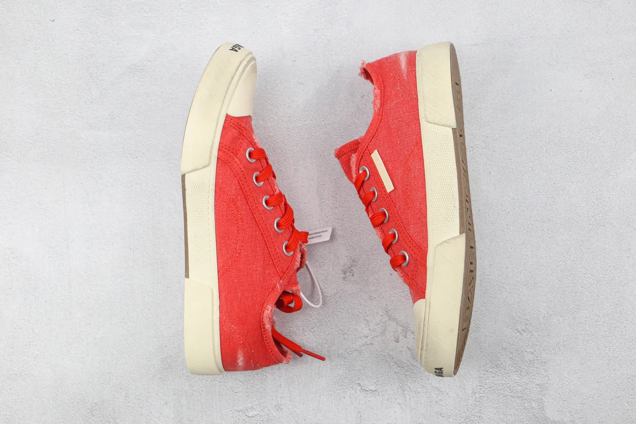 Sapatos de lona vermelho bege low-top com colar desfiado 2