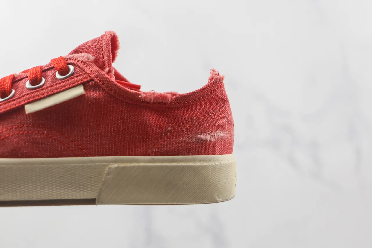 Sapatos de lona vermelho bege low-top com colar desfiado 7