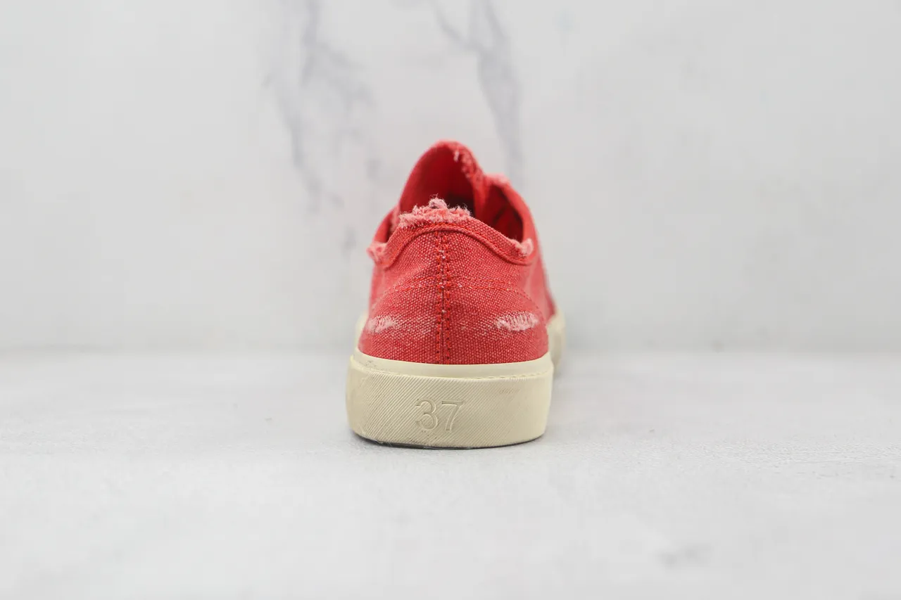 Sapatos de lona vermelho bege low-top com colar desfiado 9