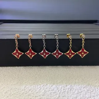 Red Enamel Quatrefoil Dangling Chain Earrings