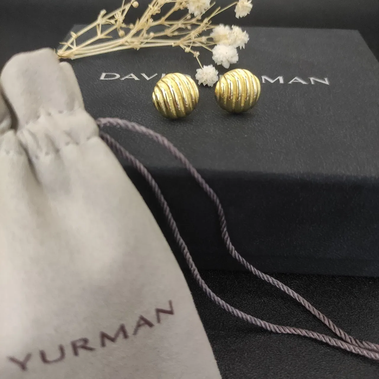 Ribbed Spherical Polished Gold-Tone Stud Earrings 4